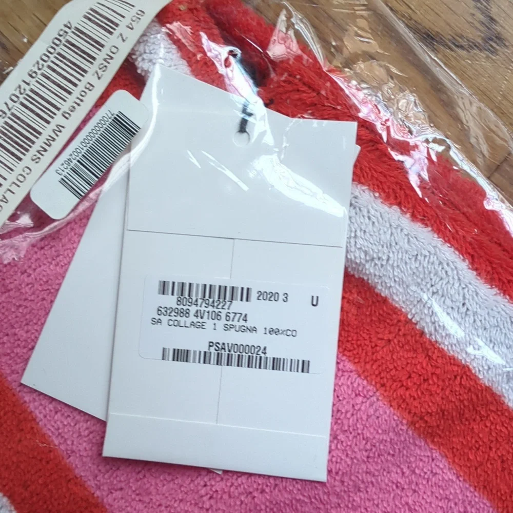 NWT Bottega Veneta Collage Beach Towel Red Pink White Color - Picture 6 of 7